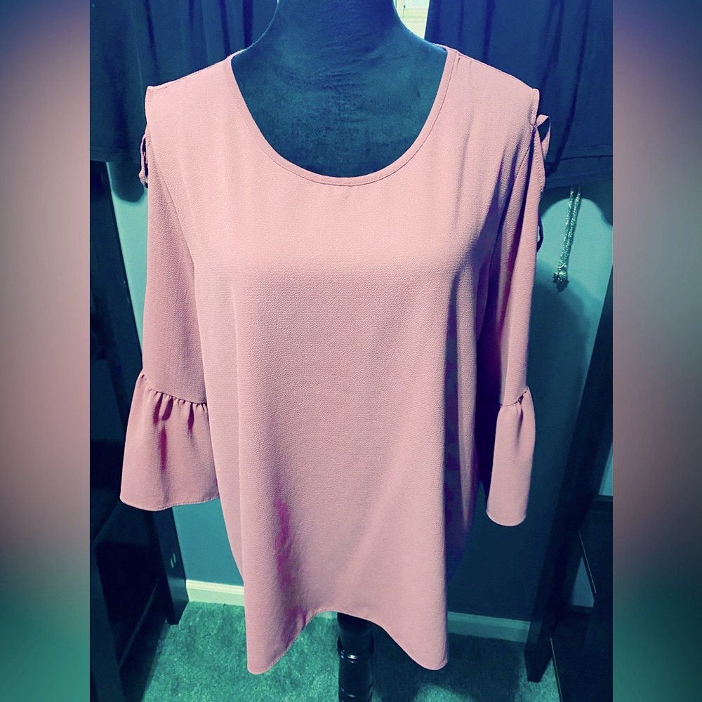 Charming Charlie mauve pink blouse